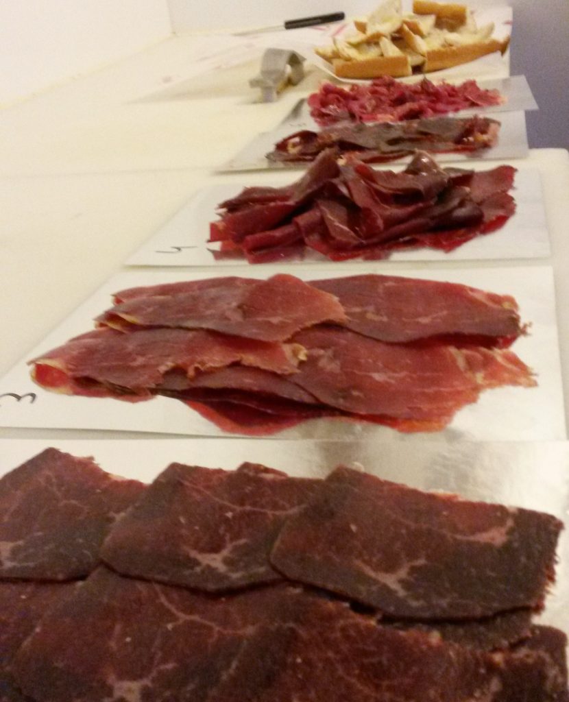 degustazione di cecina al jamonarium Barcellona