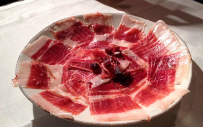 Iberian ham and bacon: A couple that you should not separate