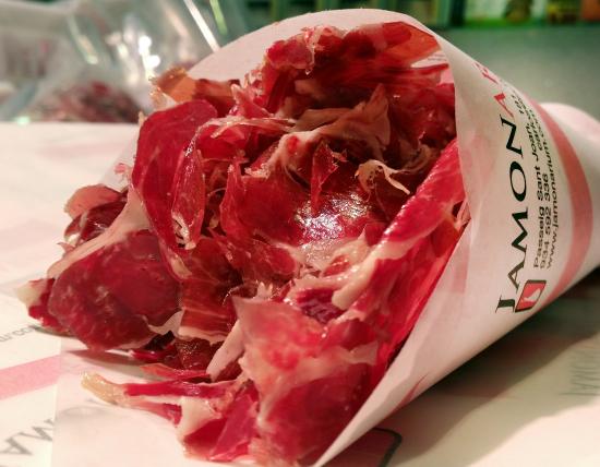 ¿En qué se diferencian un jamón serrano de reserva y uno de bodega?