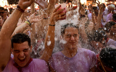 Mitkä ovat perinteisimmät juomat juhlien aikana Espanjassa?